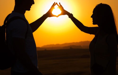 How to Manifest Love: Create the Relationship You Truly Desire
